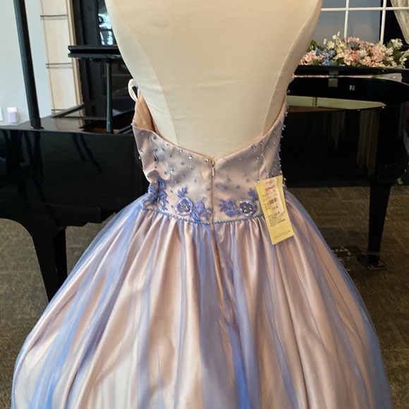 - 2 Niki Lavis Blue formals. - Picture 4 of 7